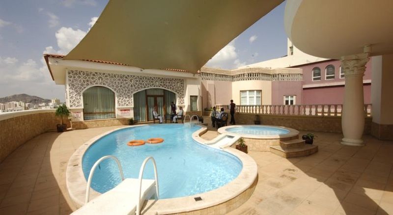 Oyo 335 Manazil Al Ain Grand Hotel Мекка Экстерьер фото